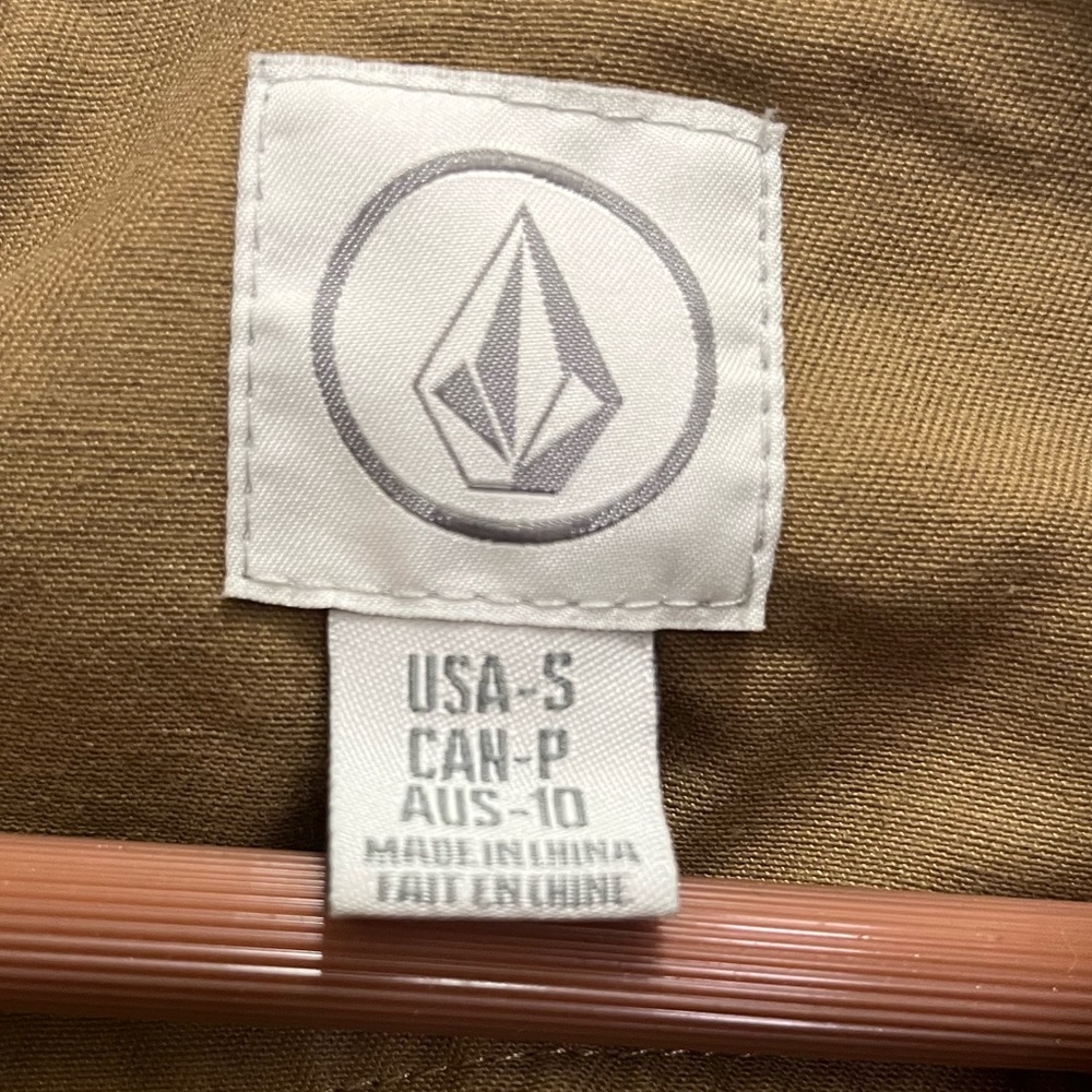 Volcom Hooded Jacket - Picture 2 of 4